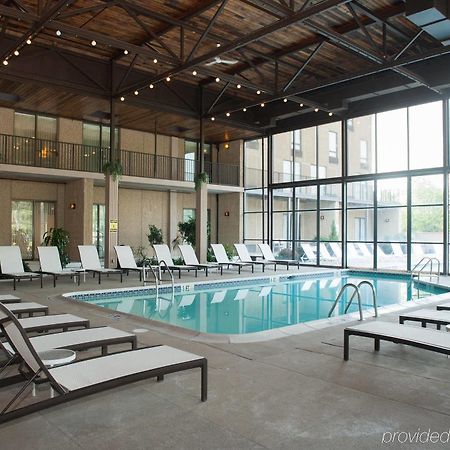 Radisson Hotel Philadelphia Northeast Тревос Экстерьер фото